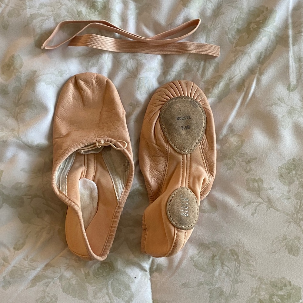 Bloch Neo Hybrid flat shoes - 3.5b